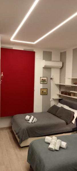 AURY HOUSE - STATlON - -Via-Platani-7-